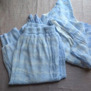 AB Studio Sky Blue Lounge Set The sizes are different: the skirt is XLand L shir